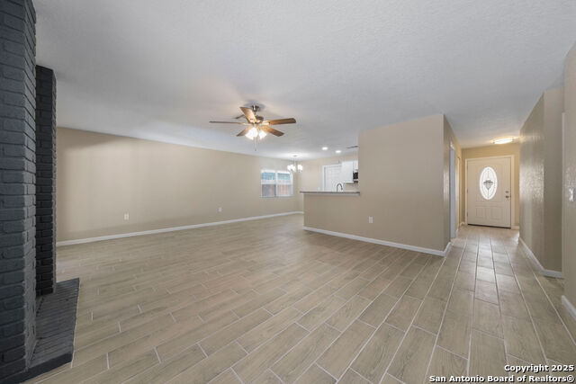 Image 12 of 32 For 9843 Flatland Trl
