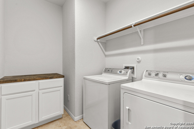 Image 21 of 32 For 11223 Pomona Park