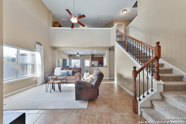 Listing photo id 11 for 10115 Bonavantura