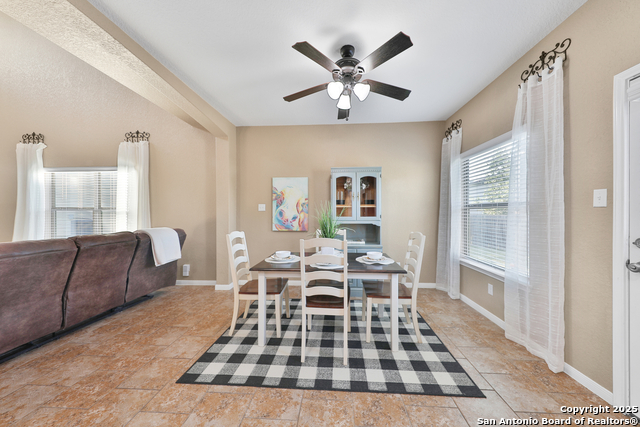 Listing photo id 20 for 10115 Bonavantura