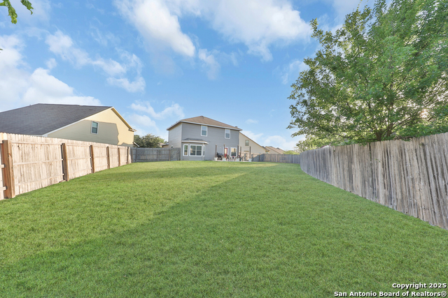 Listing photo id 38 for 10115 Bonavantura