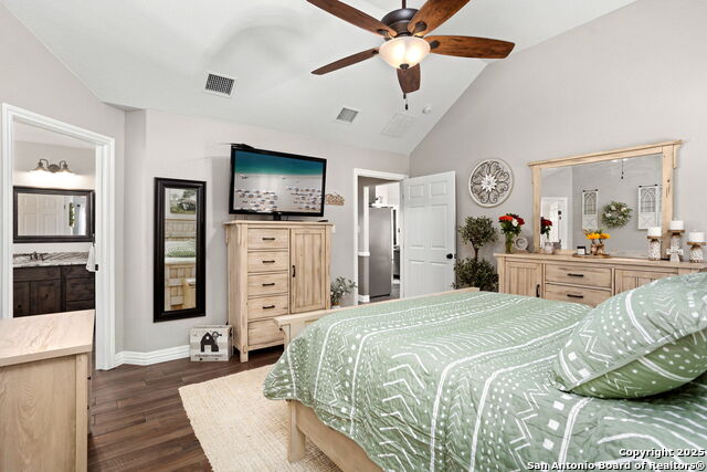 Listing photo id 16 for 184 Great Oaks