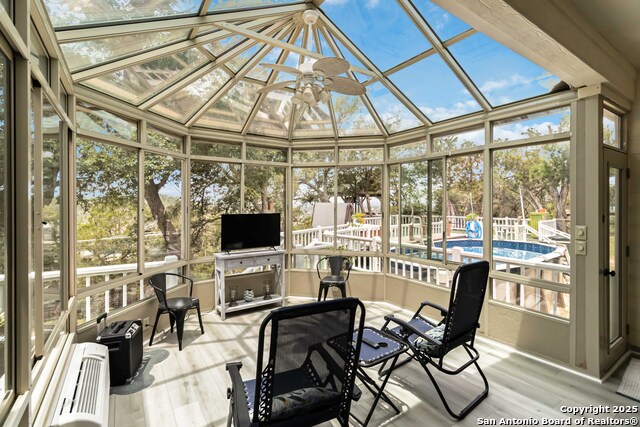 Image 23 of 40 For 573 Mountain Oaks Dr