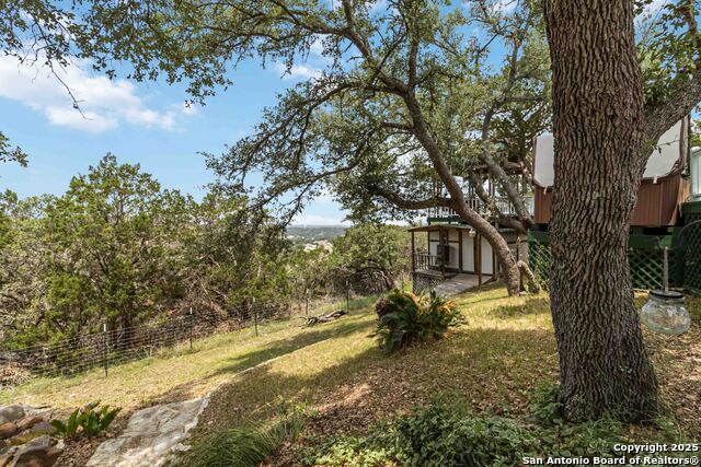 Image 39 of 40 For 573 Mountain Oaks Dr