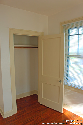 Image 15 of 26 For 903 Euclid Ave E 903