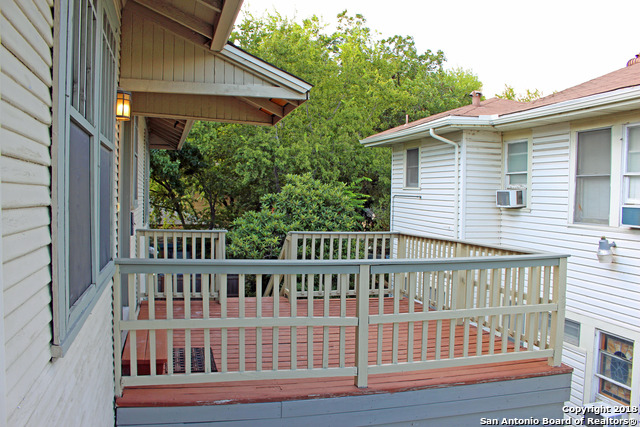 Image 16 of 26 For 903 Euclid Ave E 903