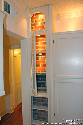 Image 3 of 26 For 903 Euclid Ave E 903