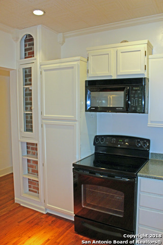 Image 9 of 26 For 903 Euclid Ave E 903