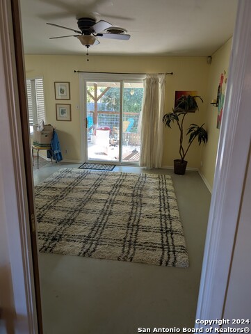 Image 3 of 10 For 9106 Duchess St