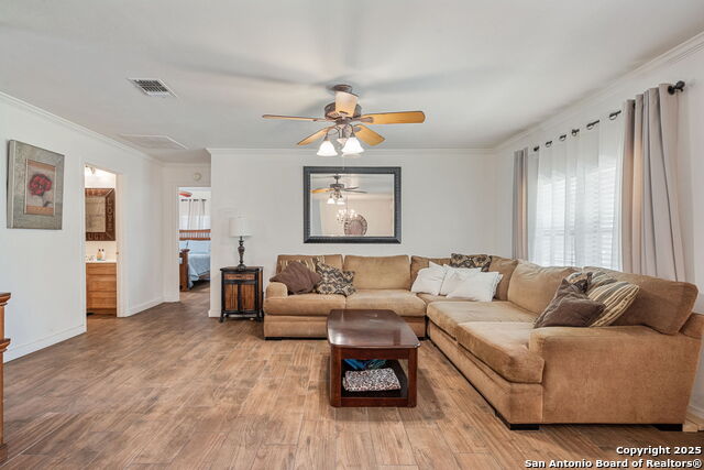 Image 11 of 56 For 511 Red Bird St