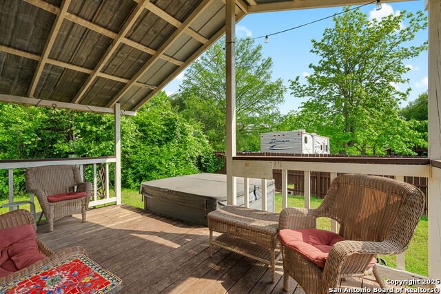 Image 41 of 56 For 511 Red Bird St
