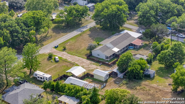 Image 45 of 56 For 511 Red Bird St