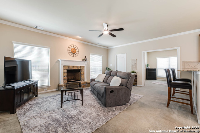 Listing photo id 13 for 23022 Airedale Ln