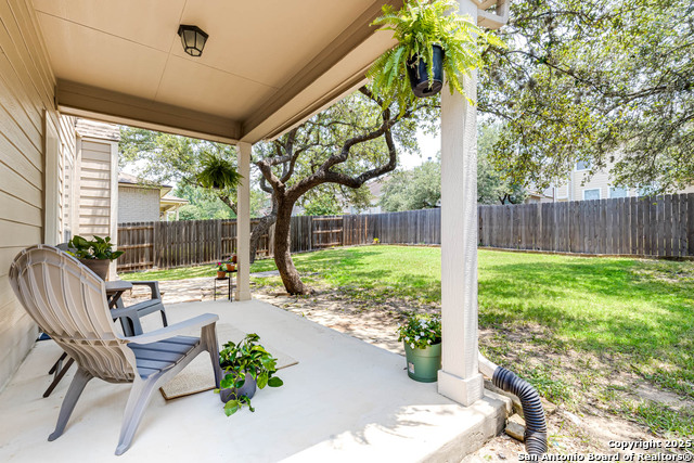 Listing photo id 32 for 23022 Airedale Ln