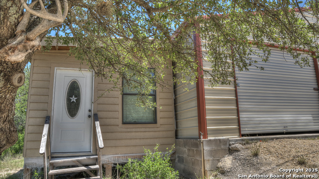 Image 15 of 53 For 121 David Rankin Rd