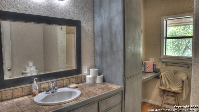 Image 44 of 53 For 121 David Rankin Rd