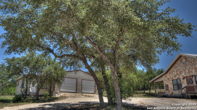 Image 6 of 53 For 121 David Rankin Rd