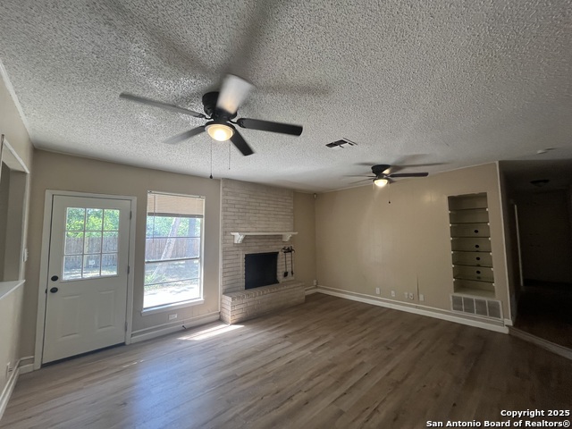 Image 12 of 41 For 12206 Madrigal St.