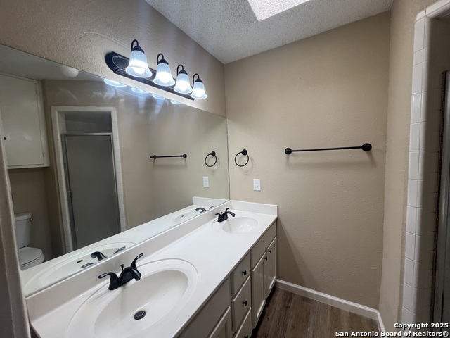 Image 28 of 41 For 12206 Madrigal St.