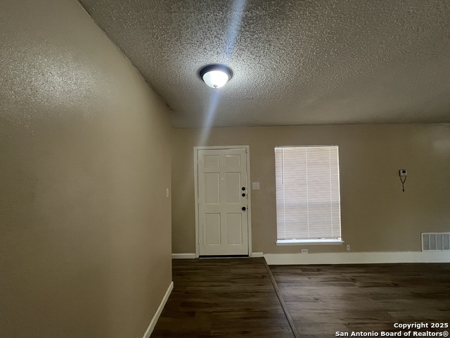 Image 7 of 41 For 12206 Madrigal St.