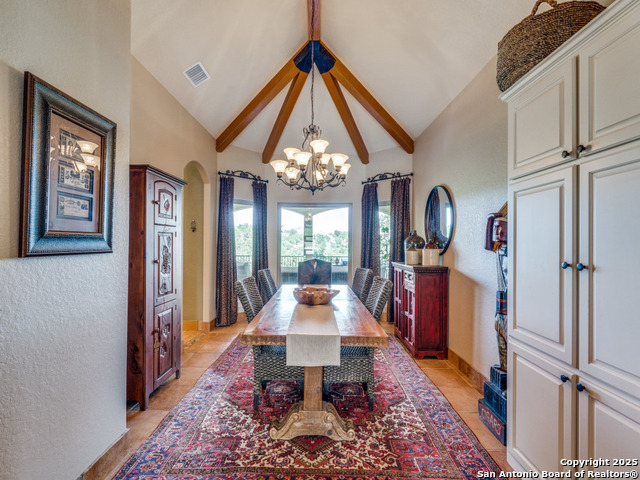 Listing photo id 16 for 24810 Parview Circle