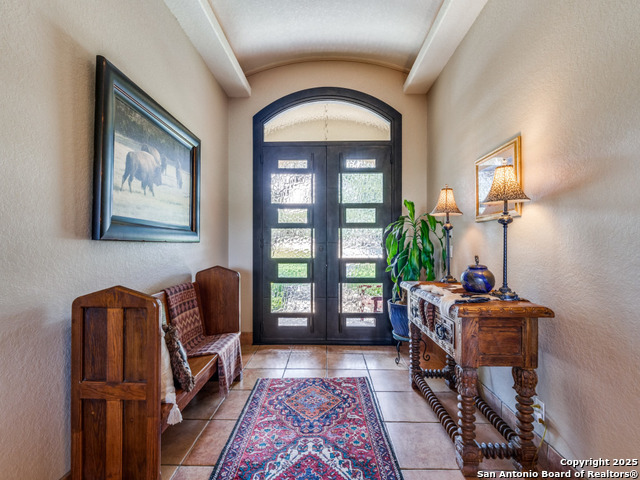 Listing photo id 6 for 24810 Parview Circle