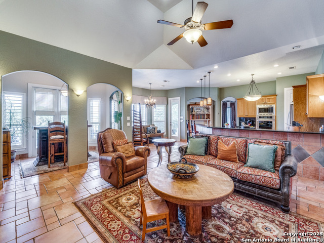Listing photo id 7 for 24810 Parview Circle