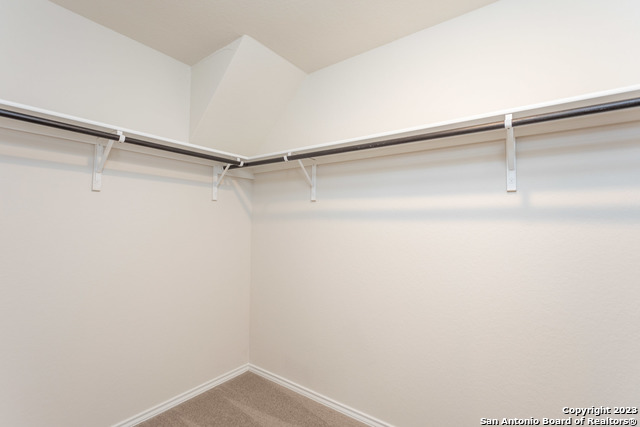 Listing photo id 7 for 5203 Scoria Trail