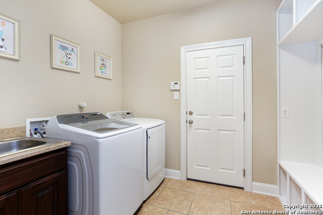 Image 25 of 40 For 3011 Hanfro Way