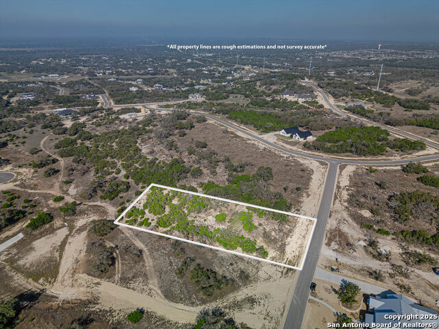 Listing photo id 0 for 528 Rosemary Ridge