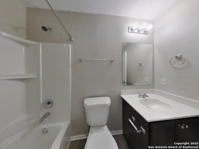 Image 14 of 19 For 408 Auburn  