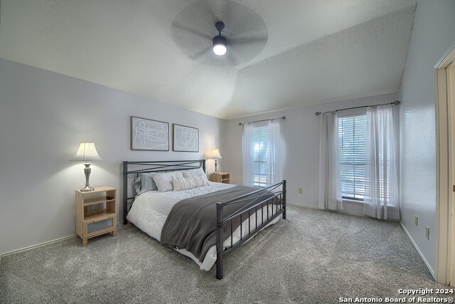 Image 6 of 26 For 1030 Hedgestone