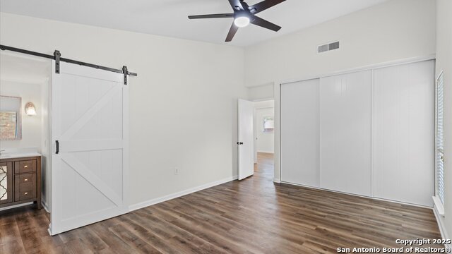 Image 11 of 27 For 5815 Freemans Farm St