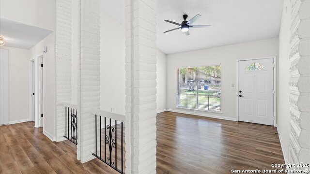 Image 6 of 27 For 5815 Freemans Farm St