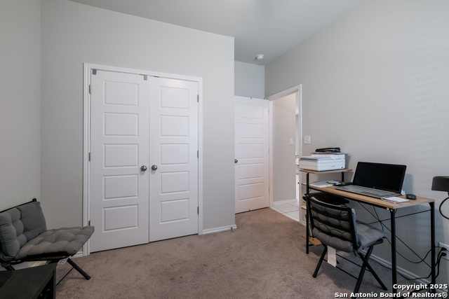 Listing photo id 20 for 7731 Chatham