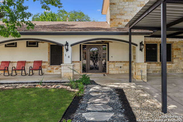 Image 4 of 62 For 14 Wayside Dr