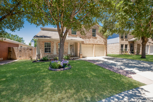Listing photo id 0 for 10019 Buescher Ln