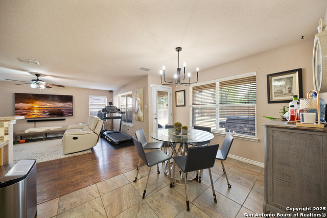 Image 18 of 43 For 15206 Redbird Manor