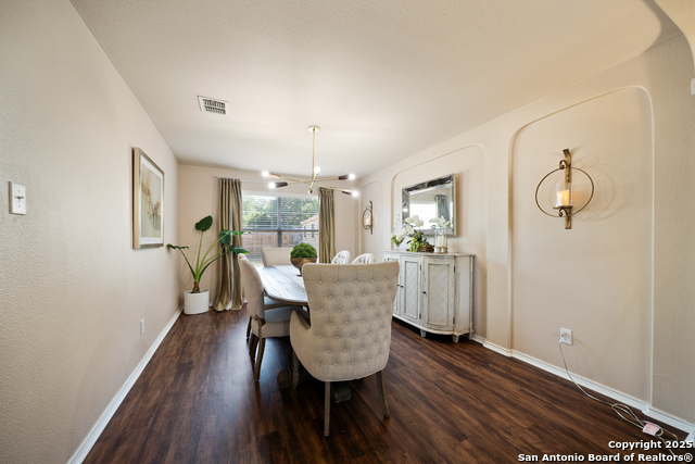 Image 20 of 43 For 15206 Redbird Manor