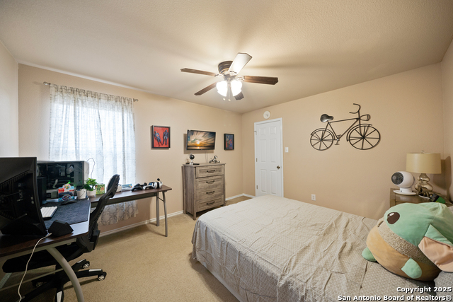 Image 30 of 43 For 15206 Redbird Manor