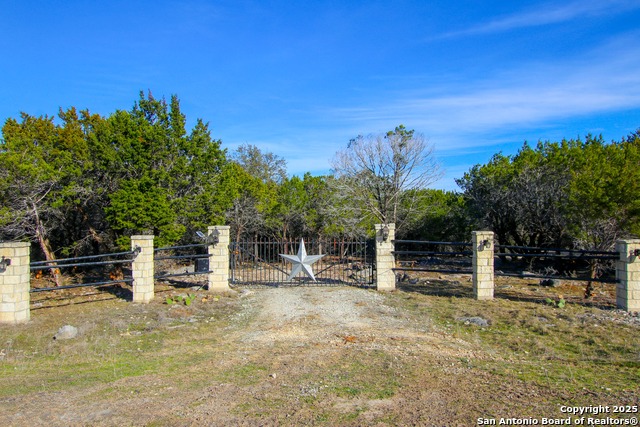 Listing photo id 12 for 132 Sunrise
