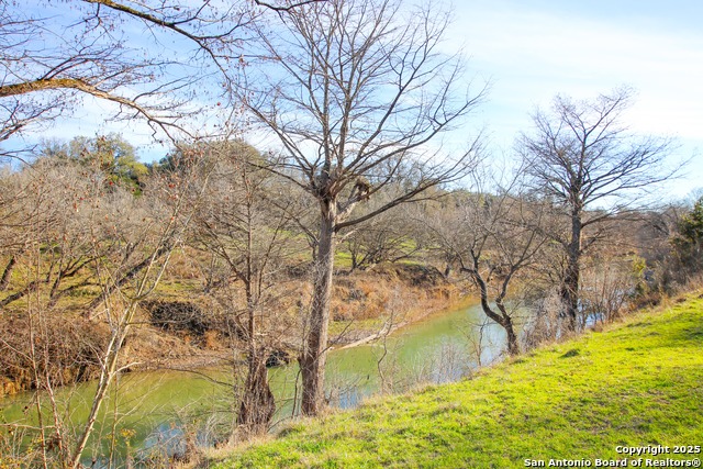 Listing photo id 20 for 132 Sunrise