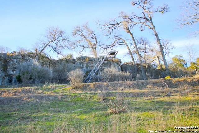 Listing photo id 21 for 132 Sunrise