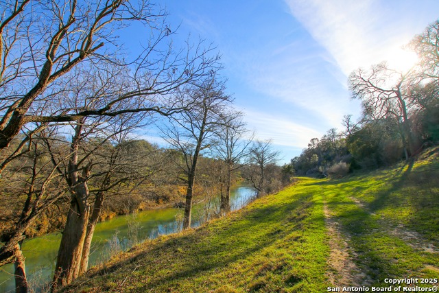 Listing photo id 23 for 132 Sunrise