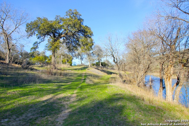 Listing photo id 26 for 132 Sunrise