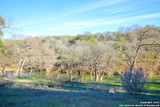 Listing photo id 38 for 132 Sunrise