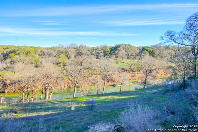 Listing photo id 40 for 132 Sunrise