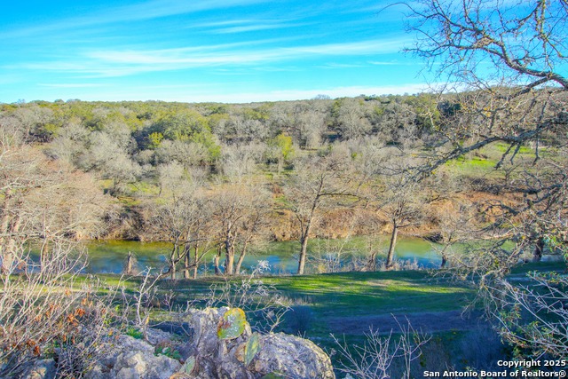 Listing photo id 46 for 132 Sunrise