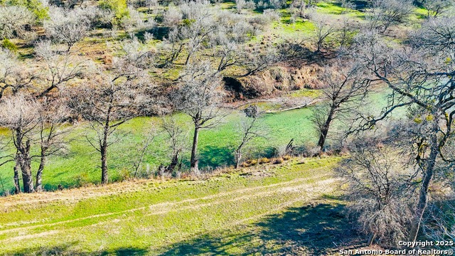 Listing photo id 6 for 132 Sunrise