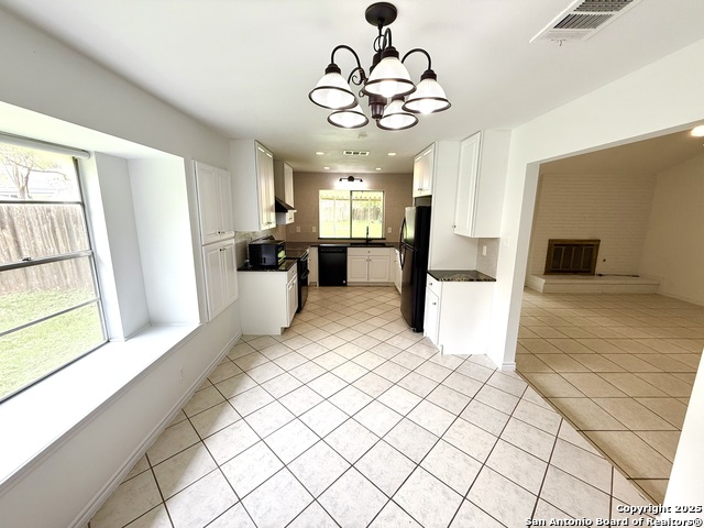 Image 11 of 35 For 14110 Stone Tree St